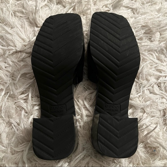 Gucci Rubber Slide Sandal - Picture 2 of 4